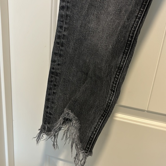 Topshop Cropped Washed Jeans - Picture 6 of 6